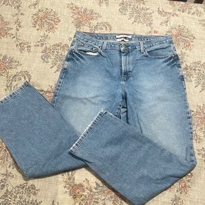 Tommy Hilfiger boyfriend jeans